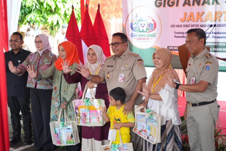 Munjirin Dampingi Rano Karno Luncurkan Program Gigi Anak Sehat di Jakarta Timur