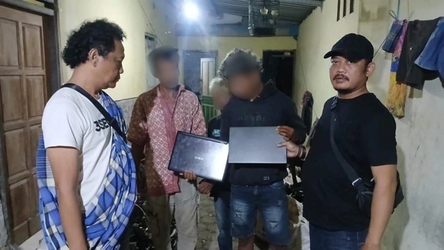 Dua Pencuri di Pati Gasak Laptop di SD, Berujung Diringkus Polisi