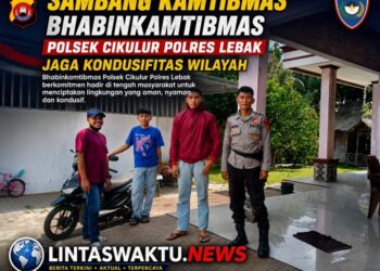 Sambang Kamtibmas Bhabinkamtibmas Polsek Cikulur Polres Lebak jaga kondusifitas wilayah